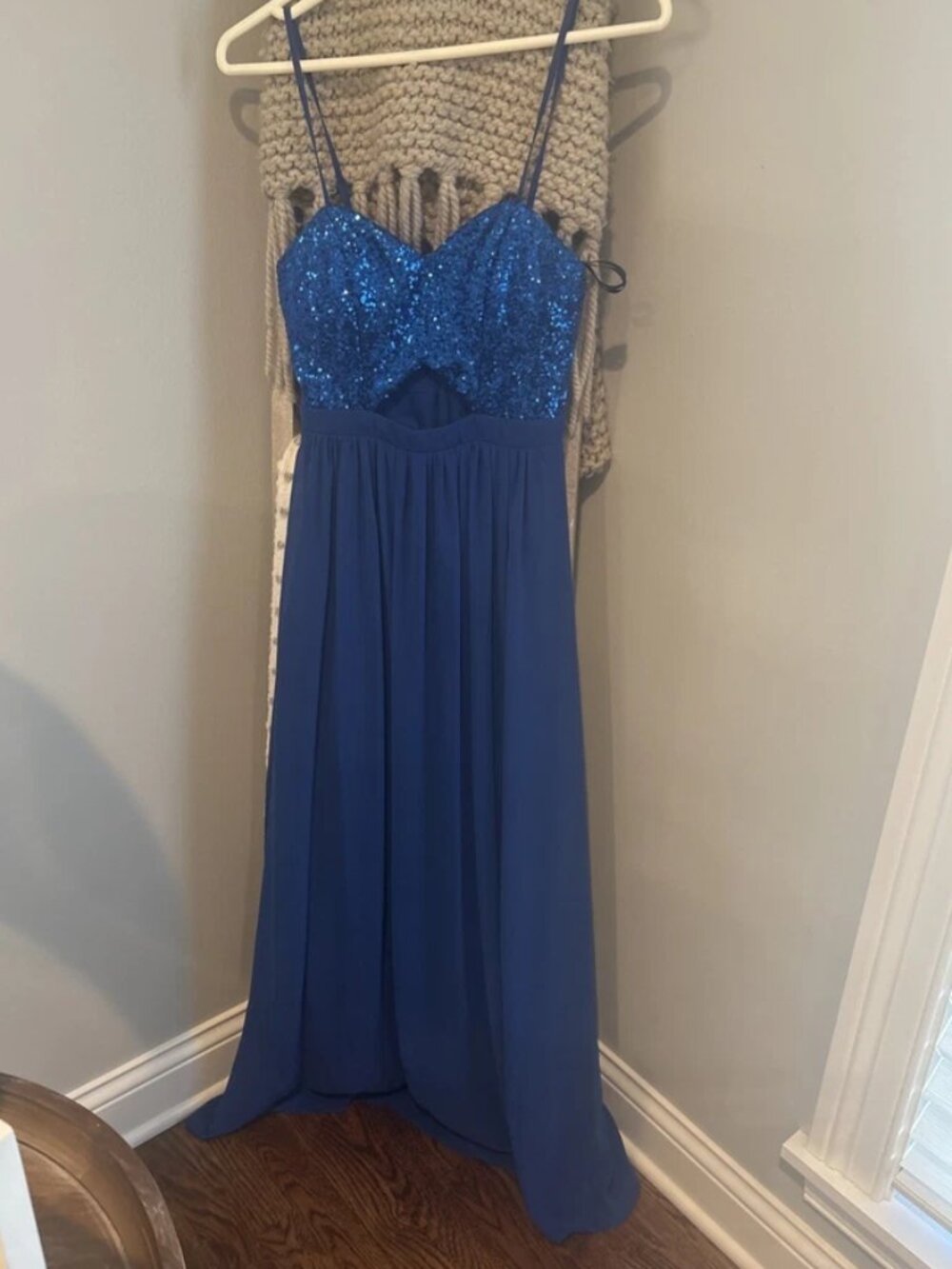 Women’s Juniors Size 1/2 Royal Blue Formal Dress